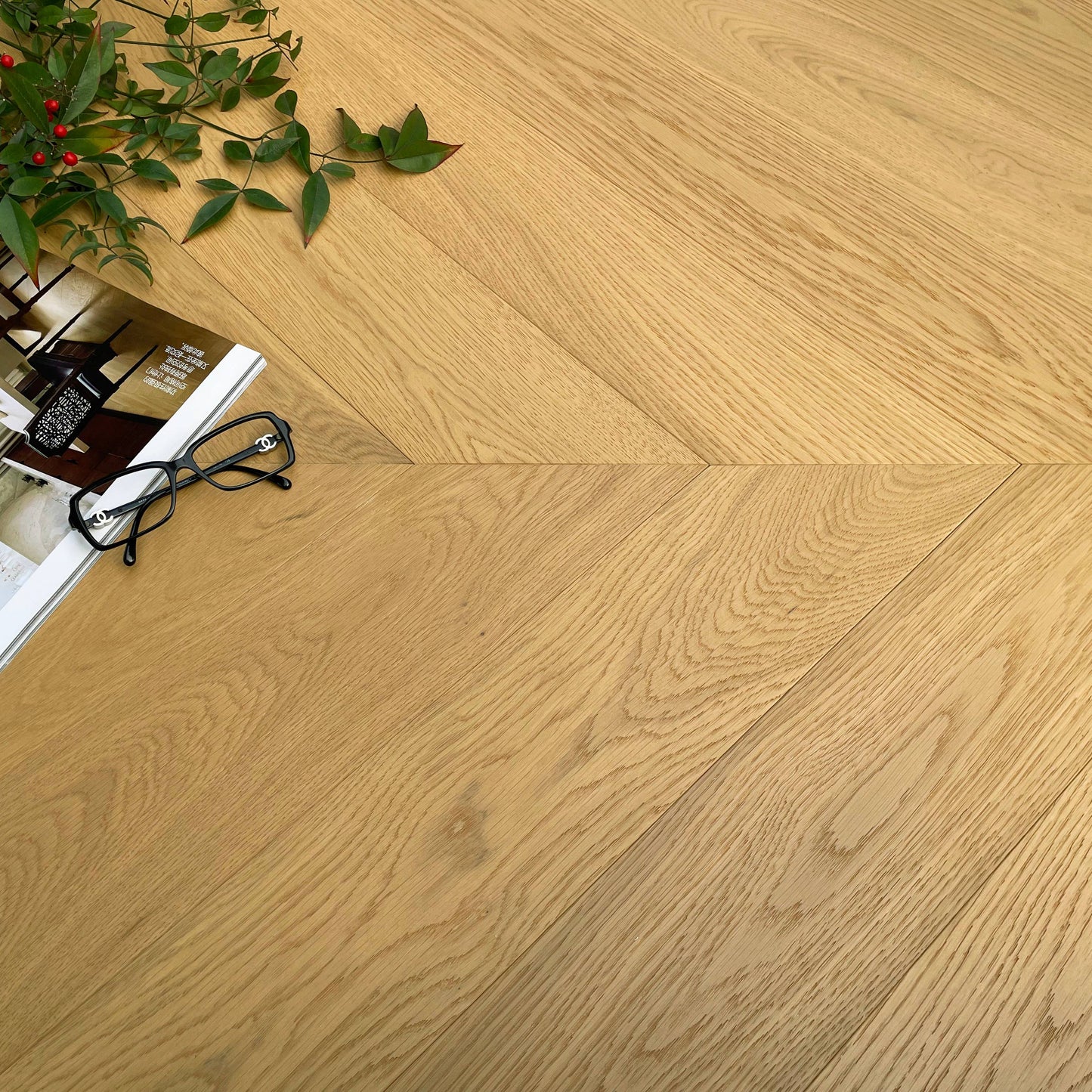G1.34420 Wood-grain Floor