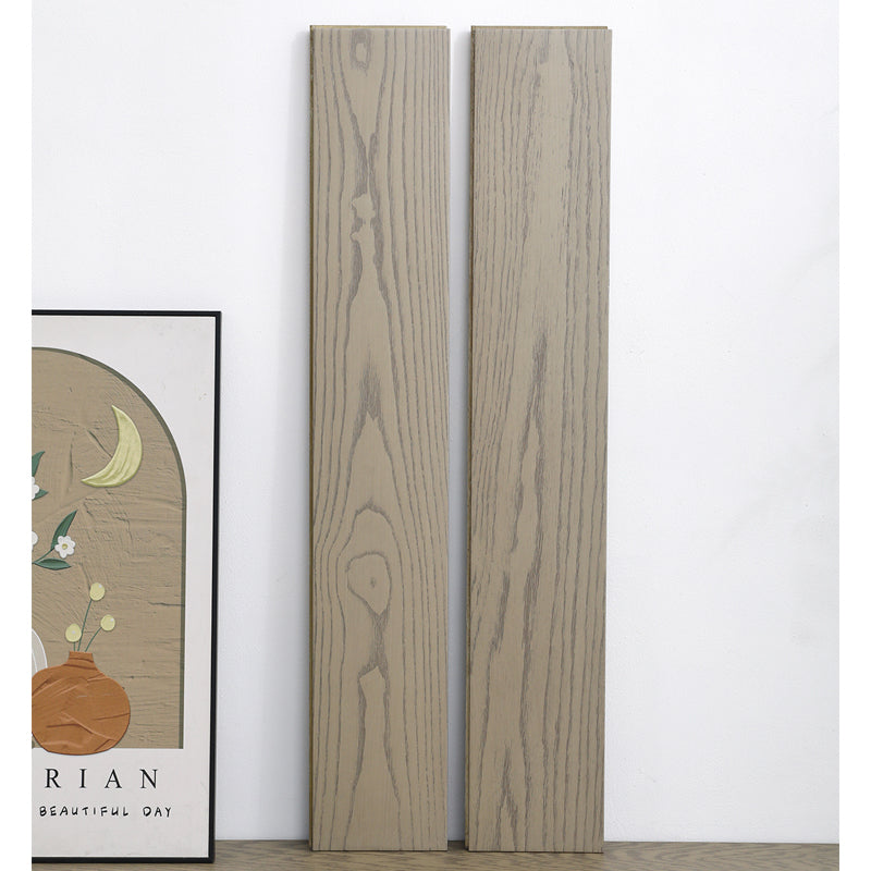 Lantai Kayu Padu Moden 8210