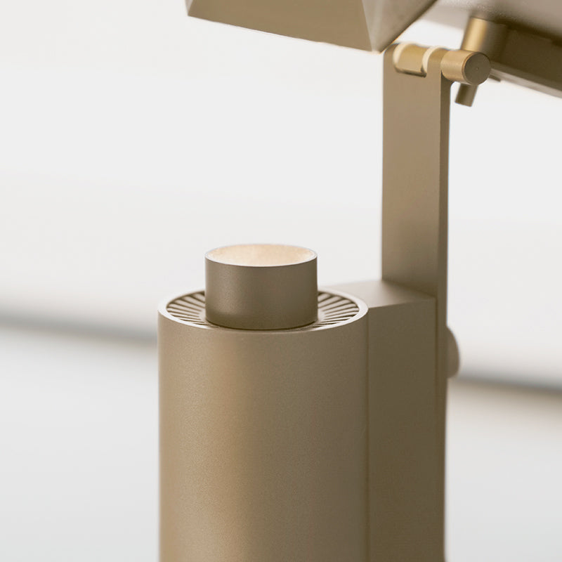 GSH032-03 Creative And Atmospheric Desk Lamps