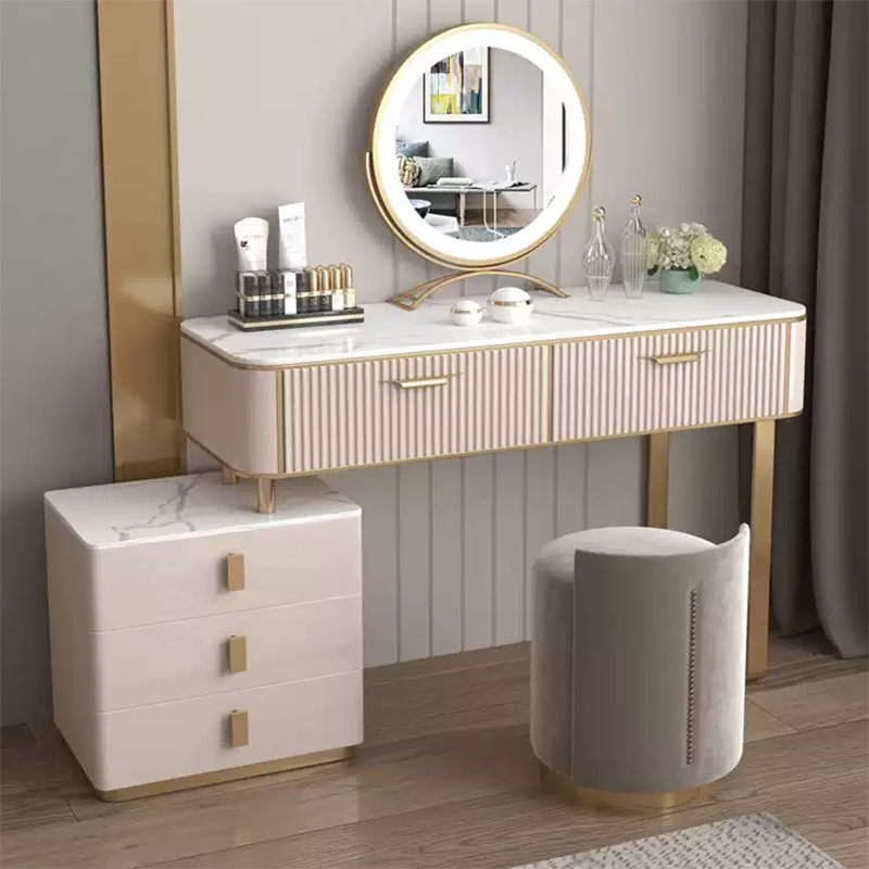 8055 Dressing Chair