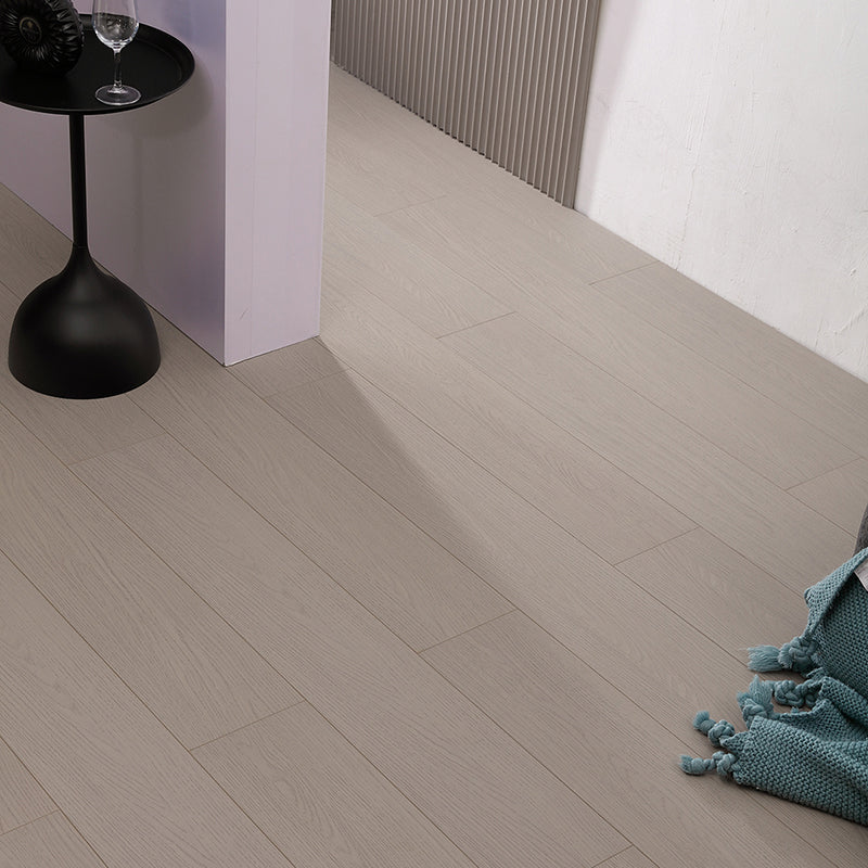 GD580 Modern And Simple Wood-grain Laminate Floorings