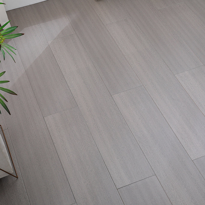 6323 Modern Solid Wood Floor