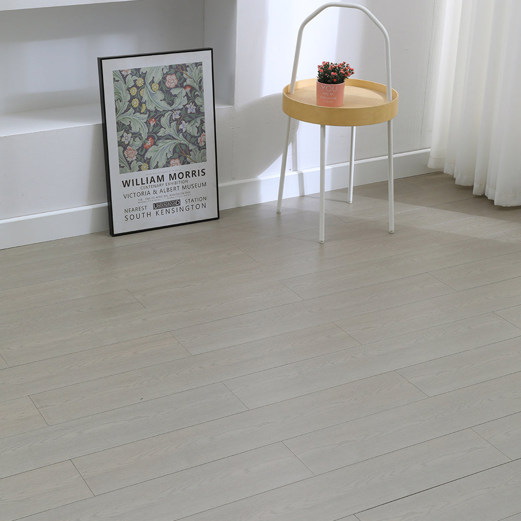 6325 Modern Solid Wood Floor