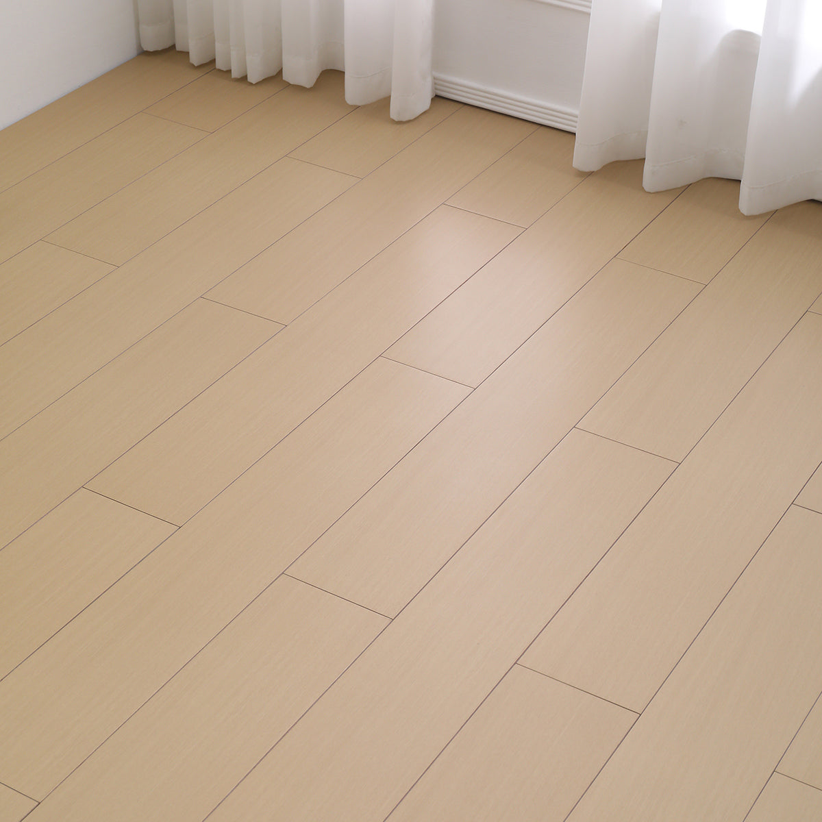 8125 Modern Solid Wood Floor