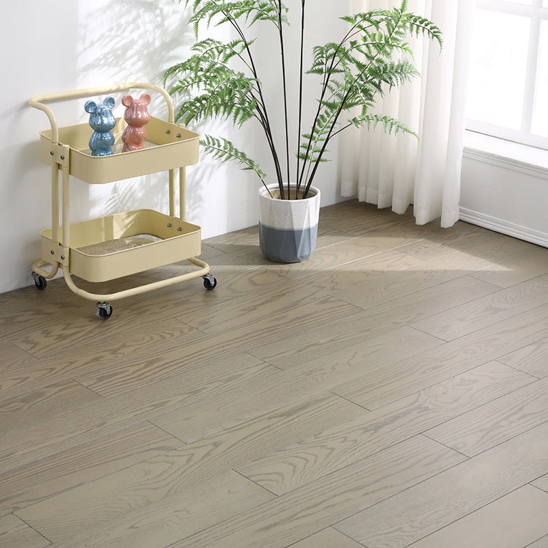 8210 Modern Solid Wood Floor