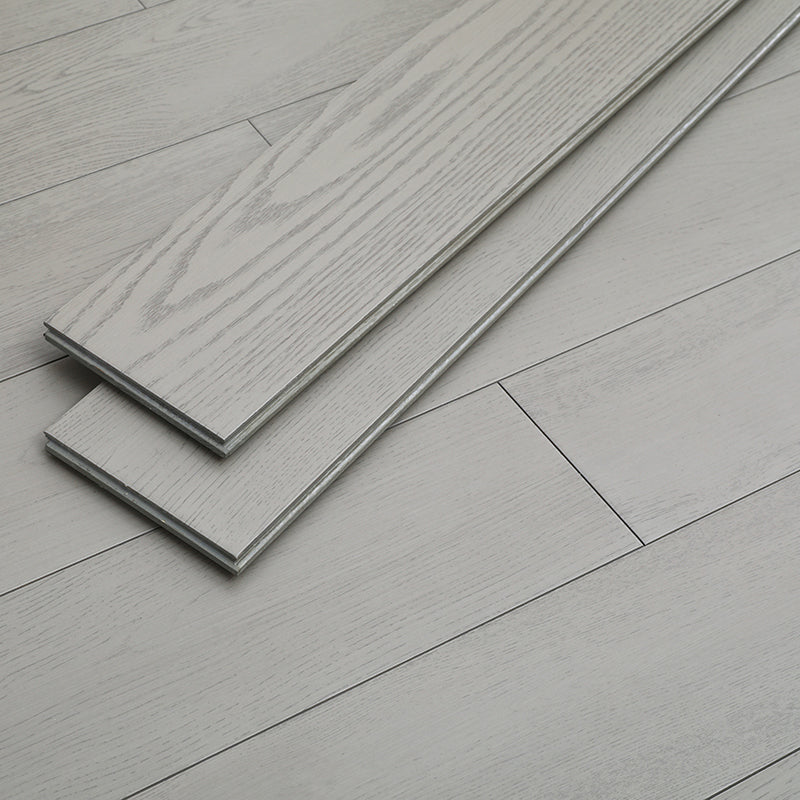 8211 Modern Solid Wood Floor