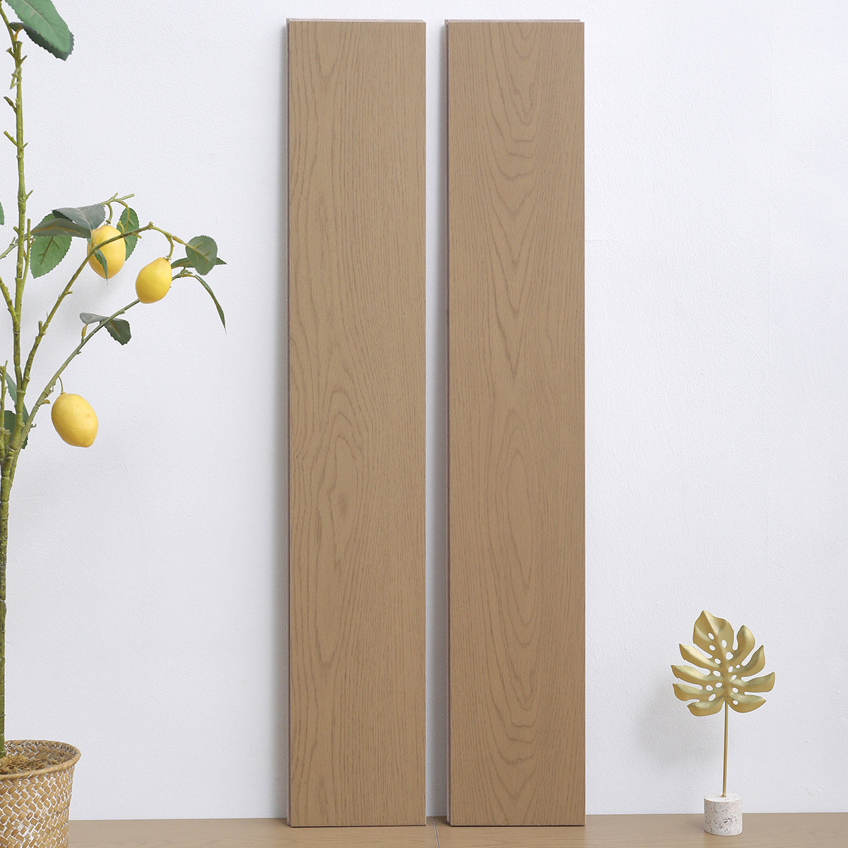 8215 Modern Solid Wood Floor