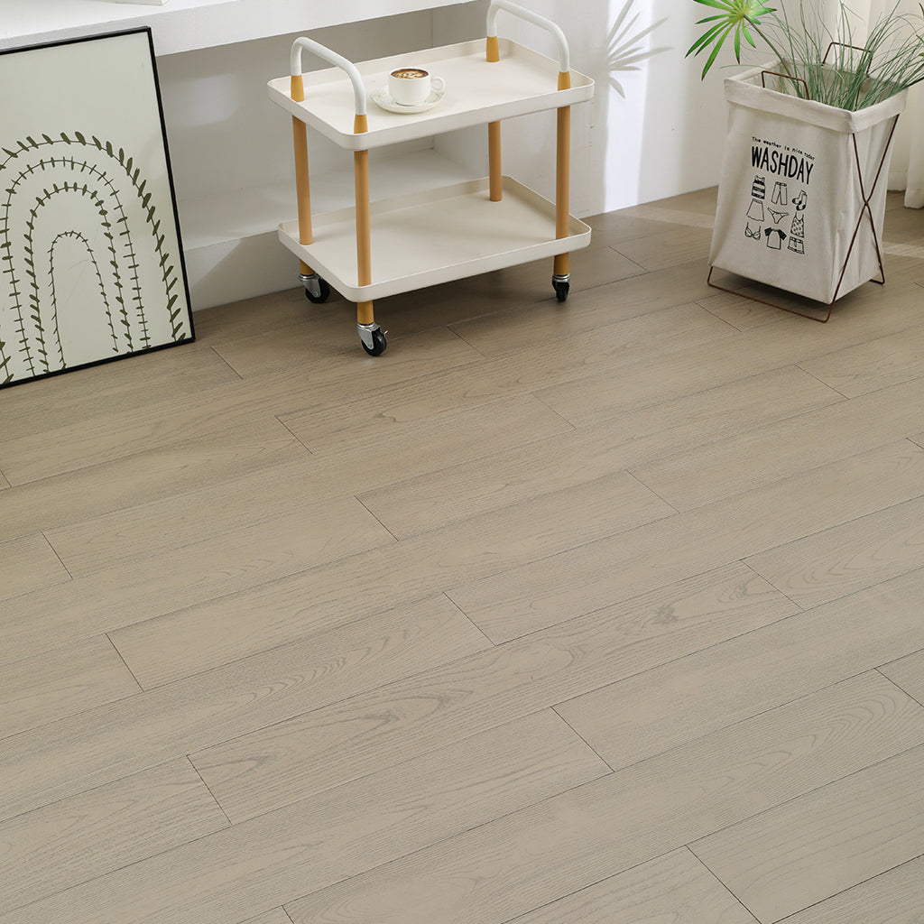 6208 Modern Solid Wood Floor