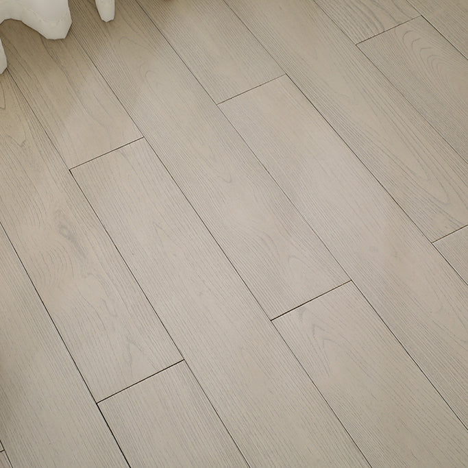 6208 Modern Solid Wood Floor