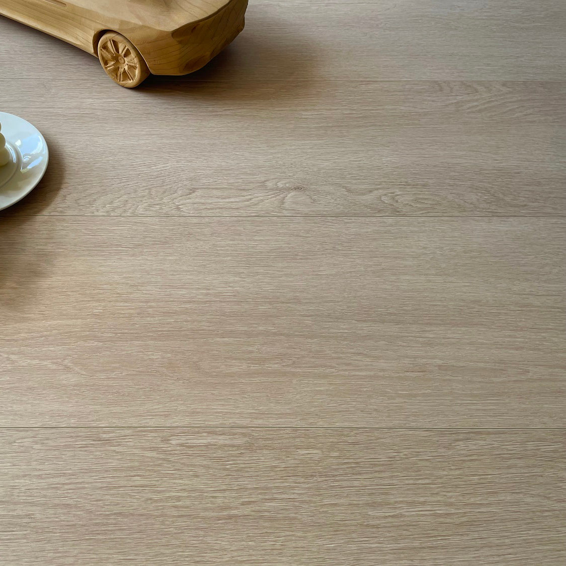 G1.32567 Modern Multi-Layer Solid Wood Floor