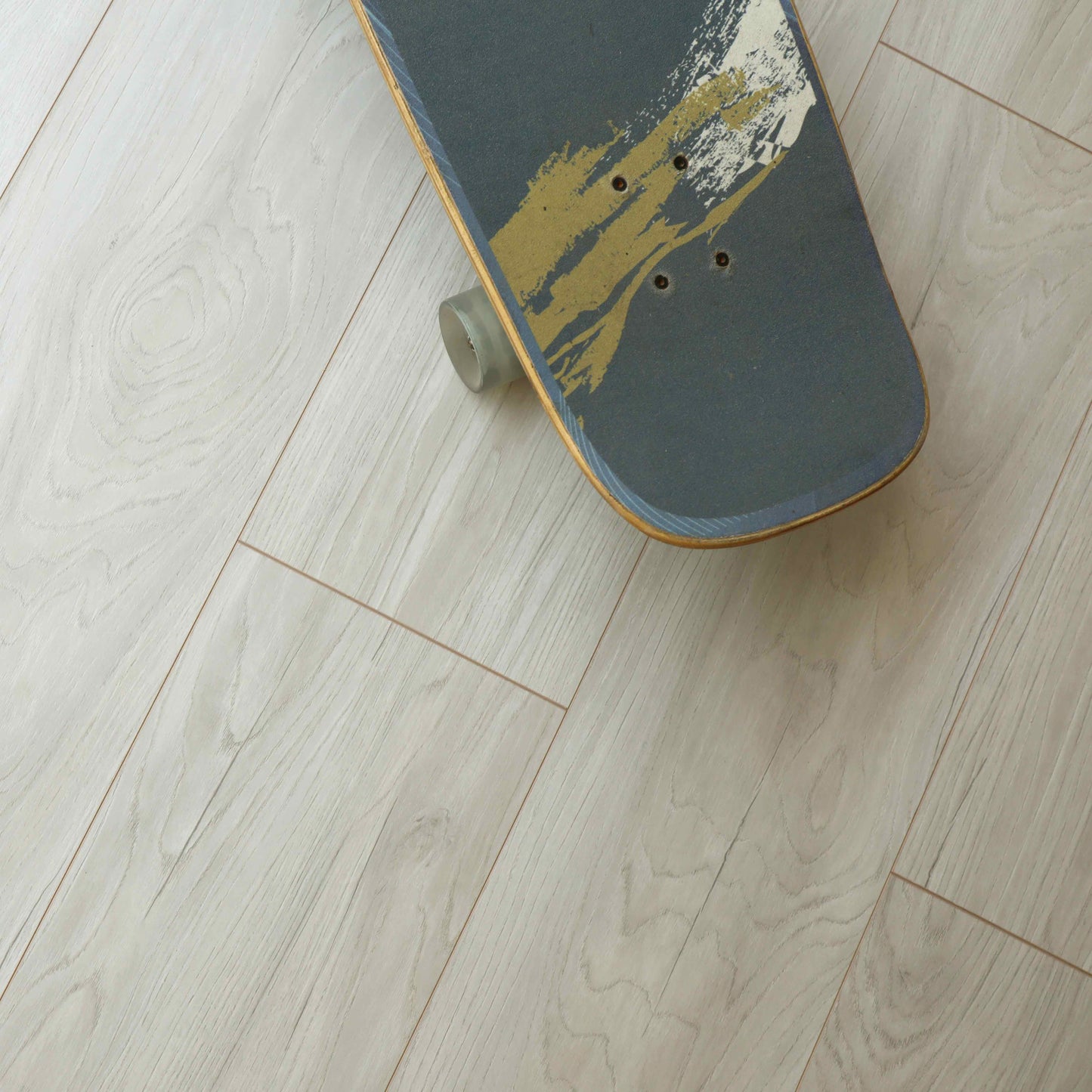 G1.13174 Modern Laminate Flooring