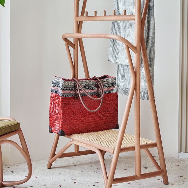 2020H-10 Modern Coat Stands